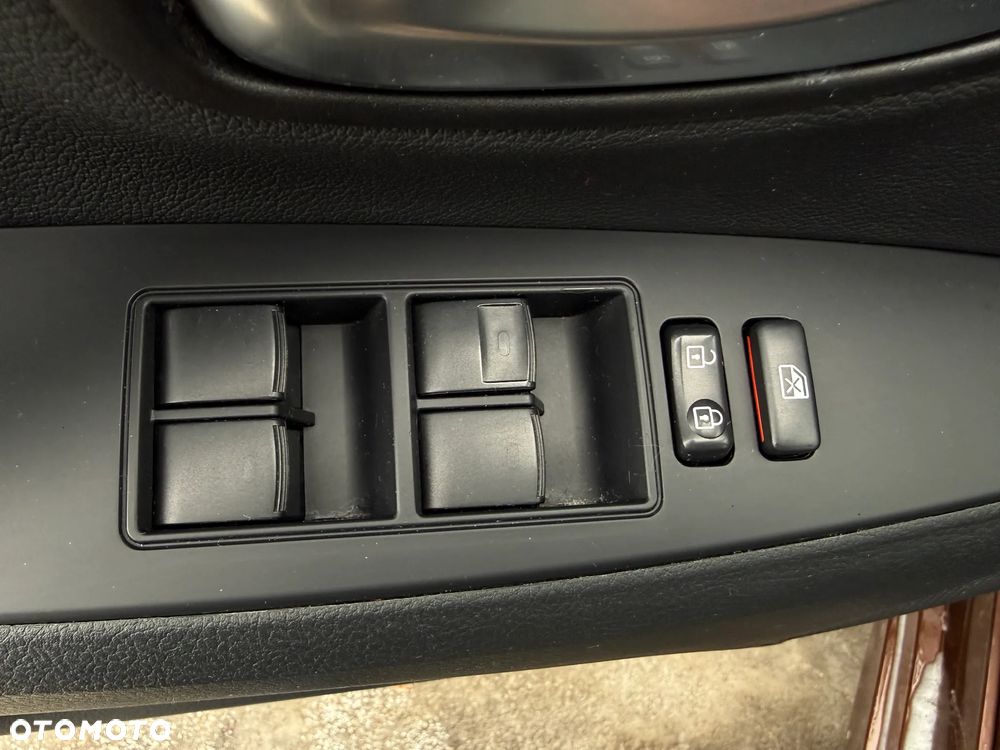 Toyota Avensis Touring Sports 1.8 Executive - 10