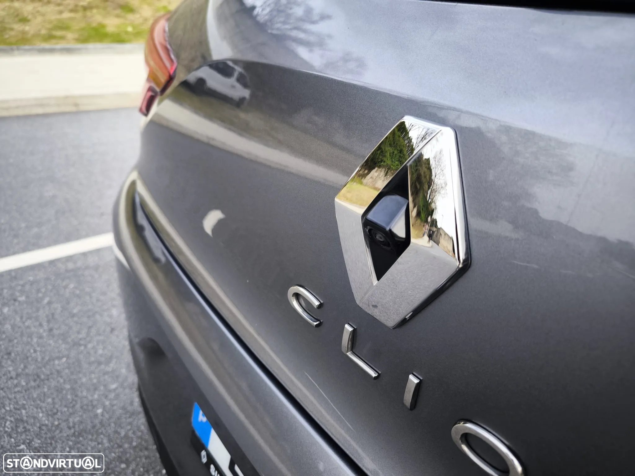 Renault Clio 1.0 TCe Evolution Bi-Fuel - 22