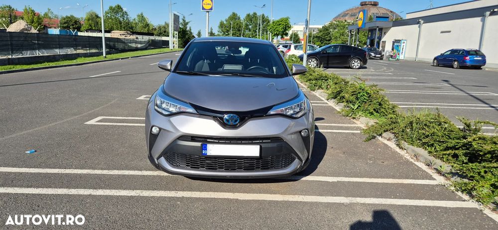 TOYOTA C-HR 2021 — imagine 2