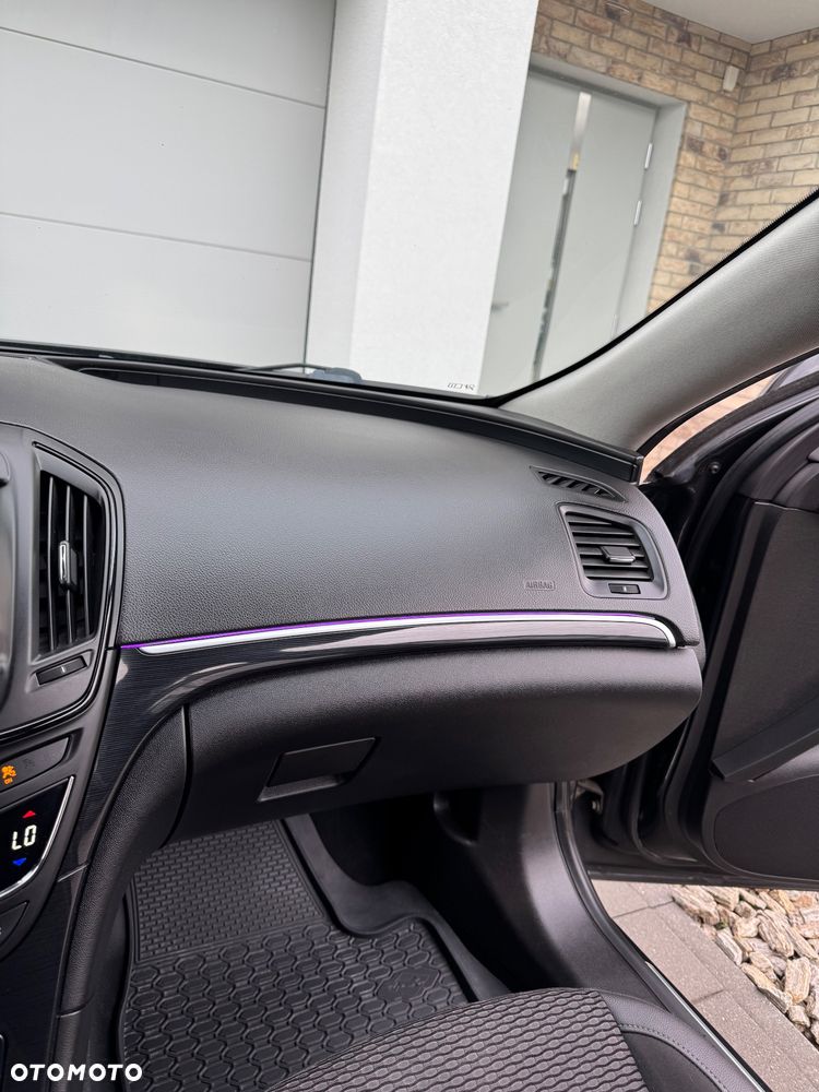 Opel Insignia 2.0 CDTI Cosmo S&S - 19