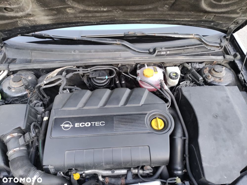 Opel Vectra 1.9 CDTI Sport / GTS - 14