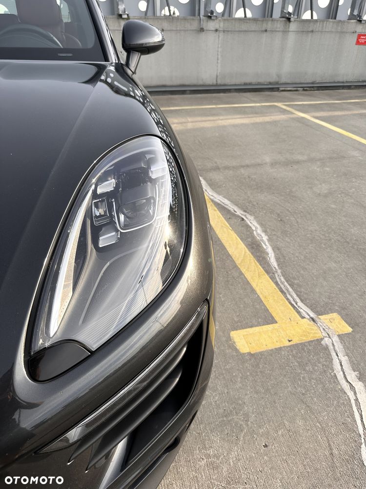 Porsche Macan - 10