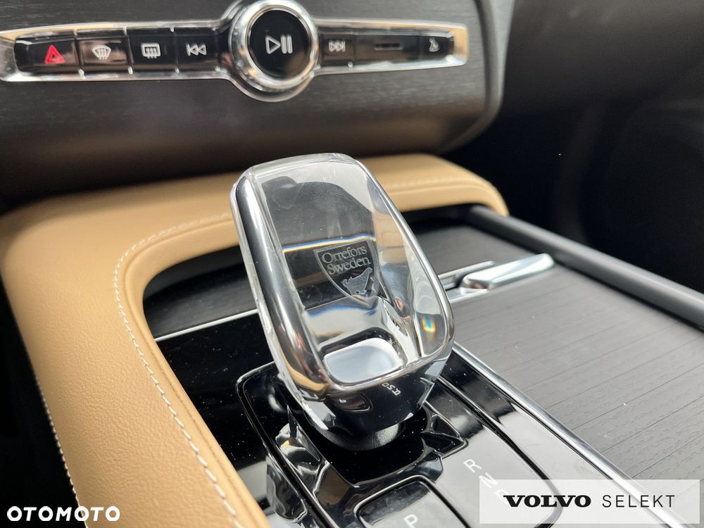 Volvo XC 90 - 24