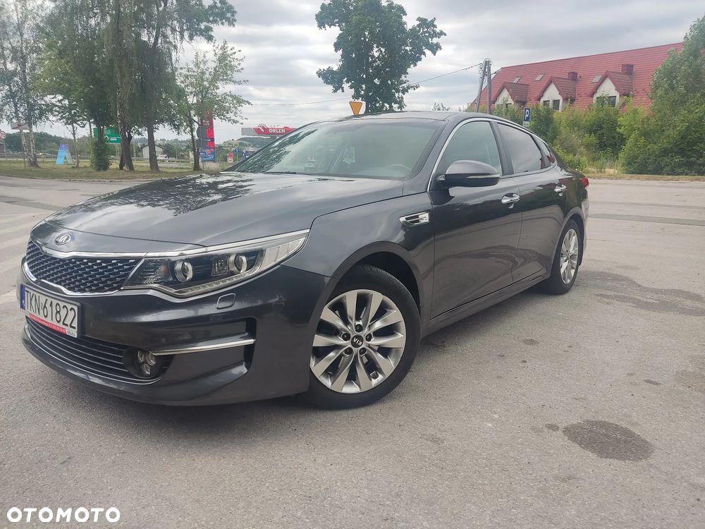Kia Optima 2.0 M - 1