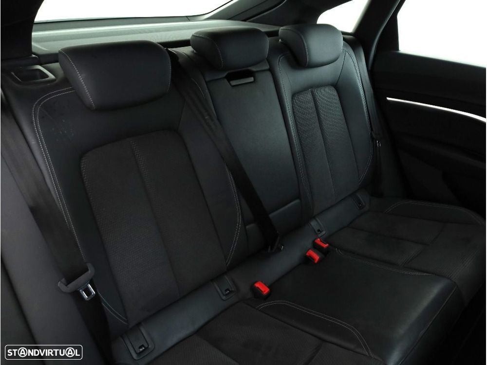 Audi e-tron Sportback 55 quattro S line - 28