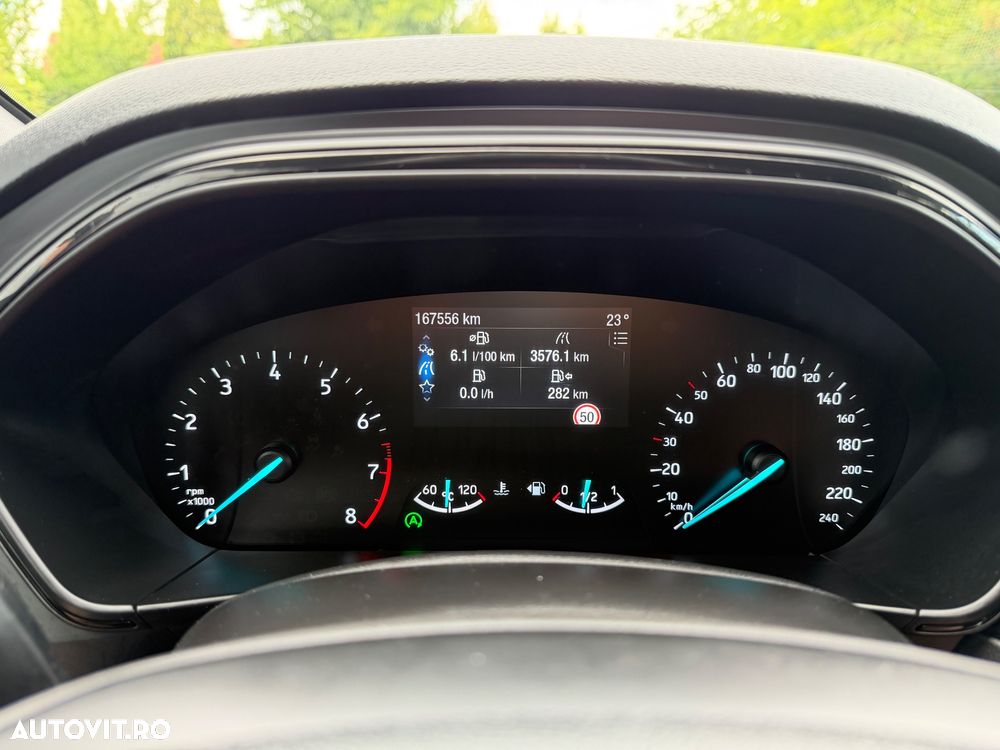 Ford Focus 1.0 EcoBoost Start-Stopp-System ST-LINE STYLE - 40