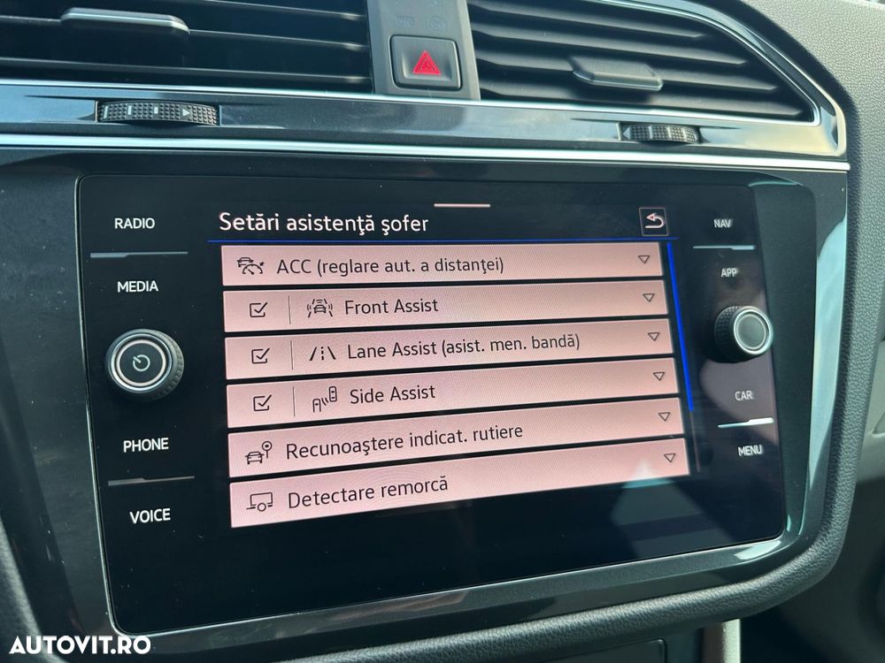 Volkswagen Tiguan - 19