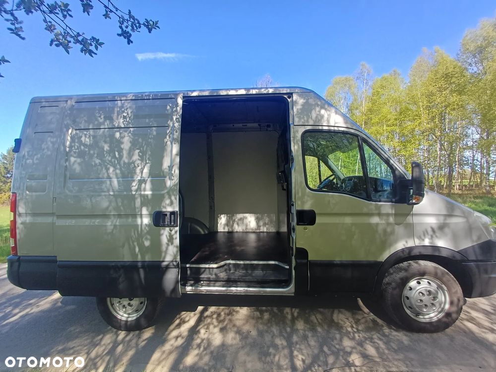 Iveco 40C12 - 22