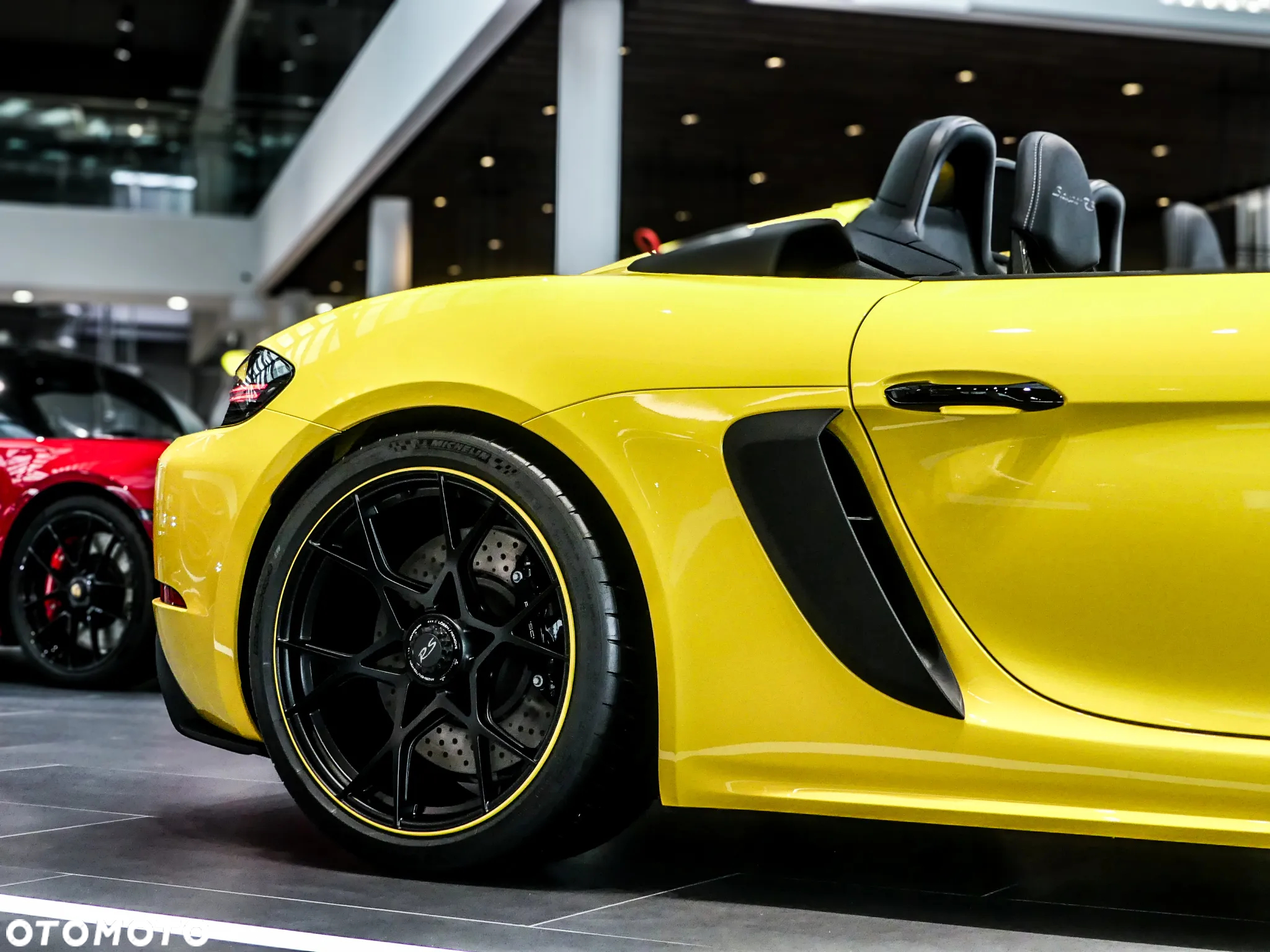 Porsche 718 Boxster Spyder RS - 18