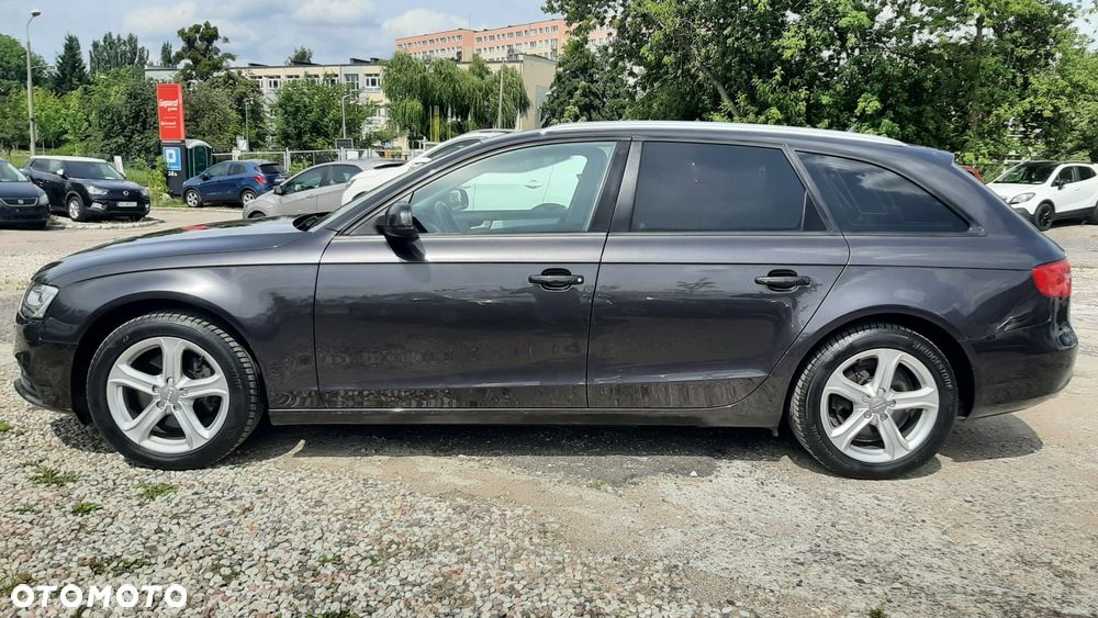 Audi A4 Avant 2.0 TDI DPF clean diesel multitronic Ambiente - 5
