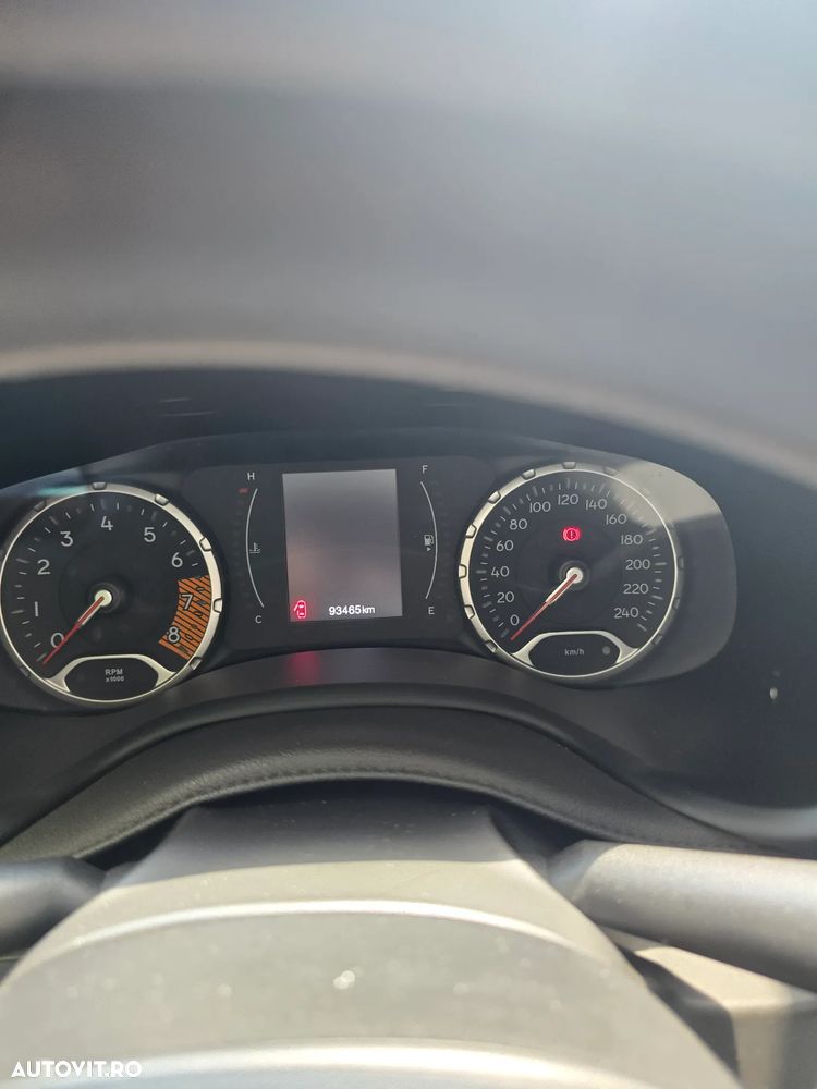 Jeep Renegade 1.0 T-GDI Sport - 38