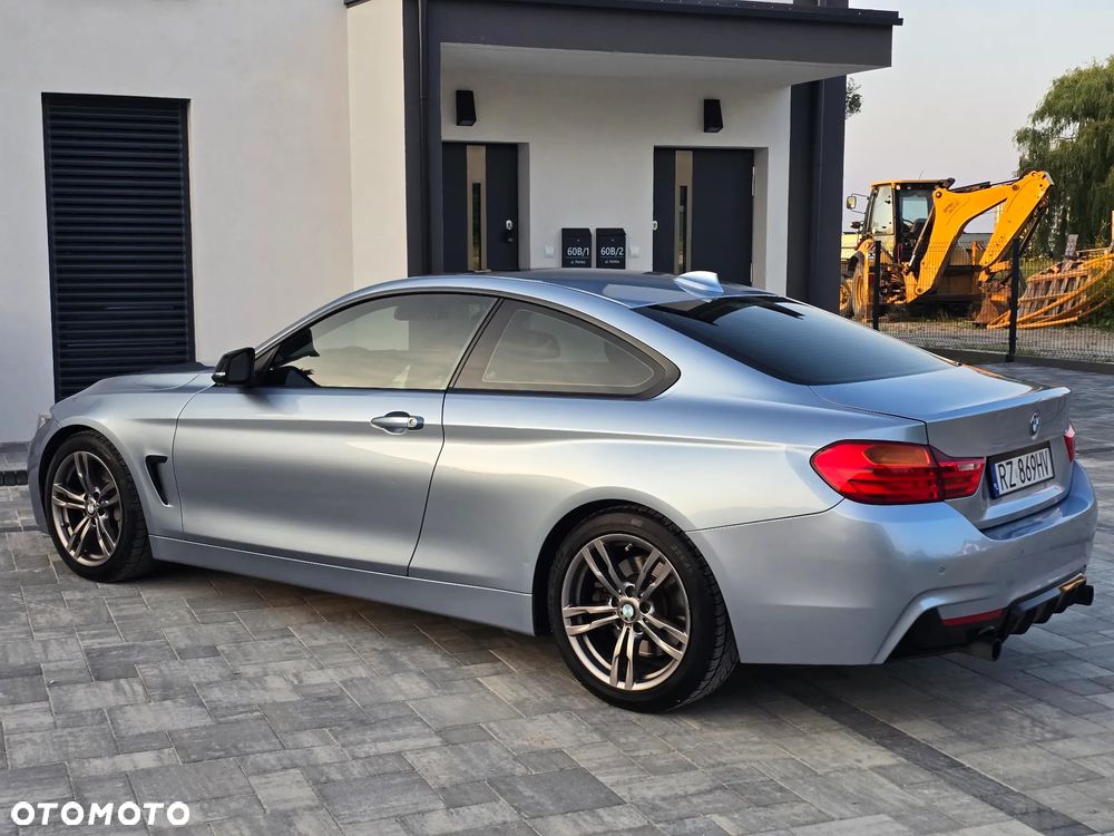 BMW Seria 4 435i M Sport - 6