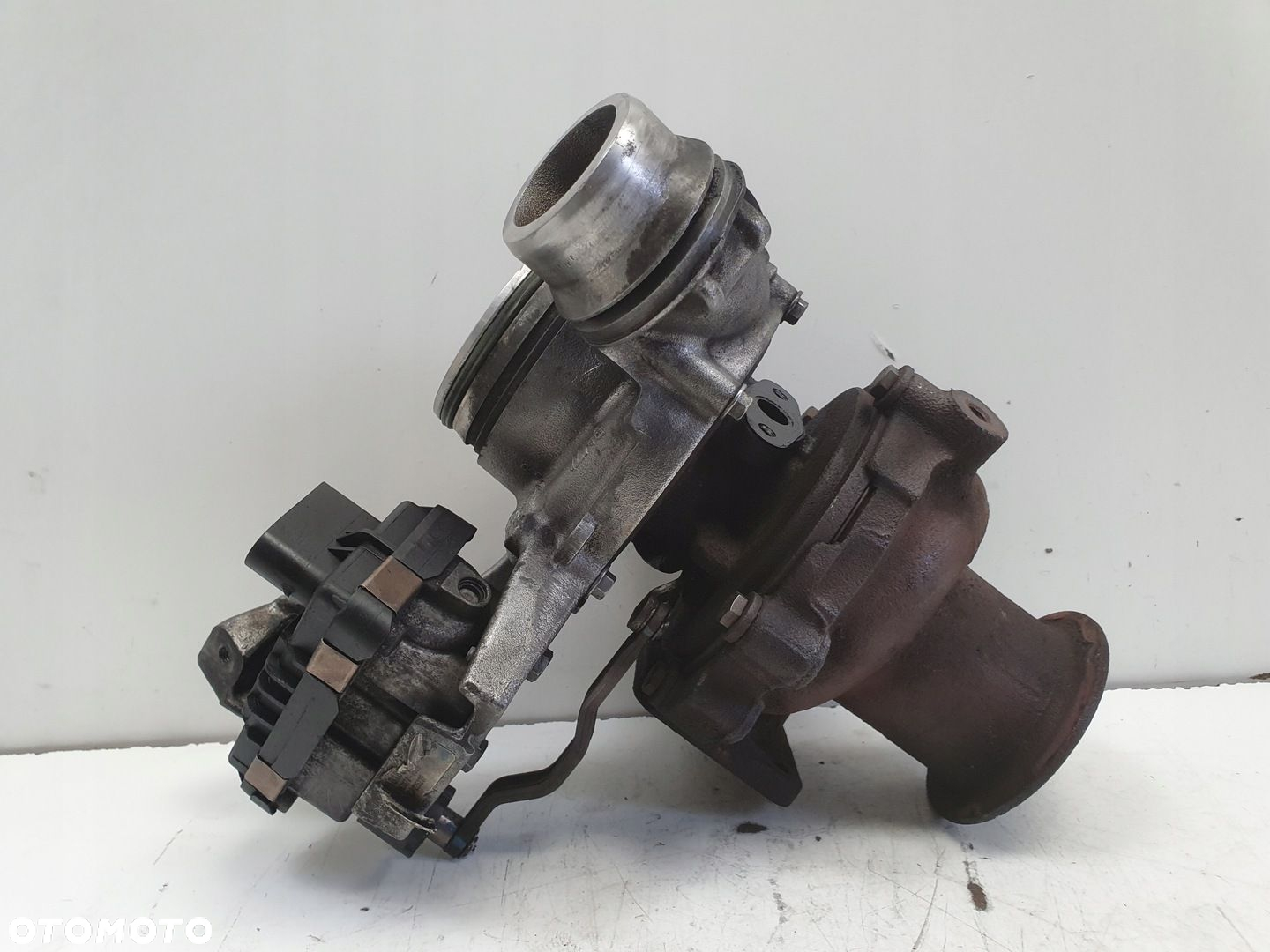 BMW E87 E90 E91 2.0 D N47 TURBOSPRĘŻARKA turbo 7810189C - 3