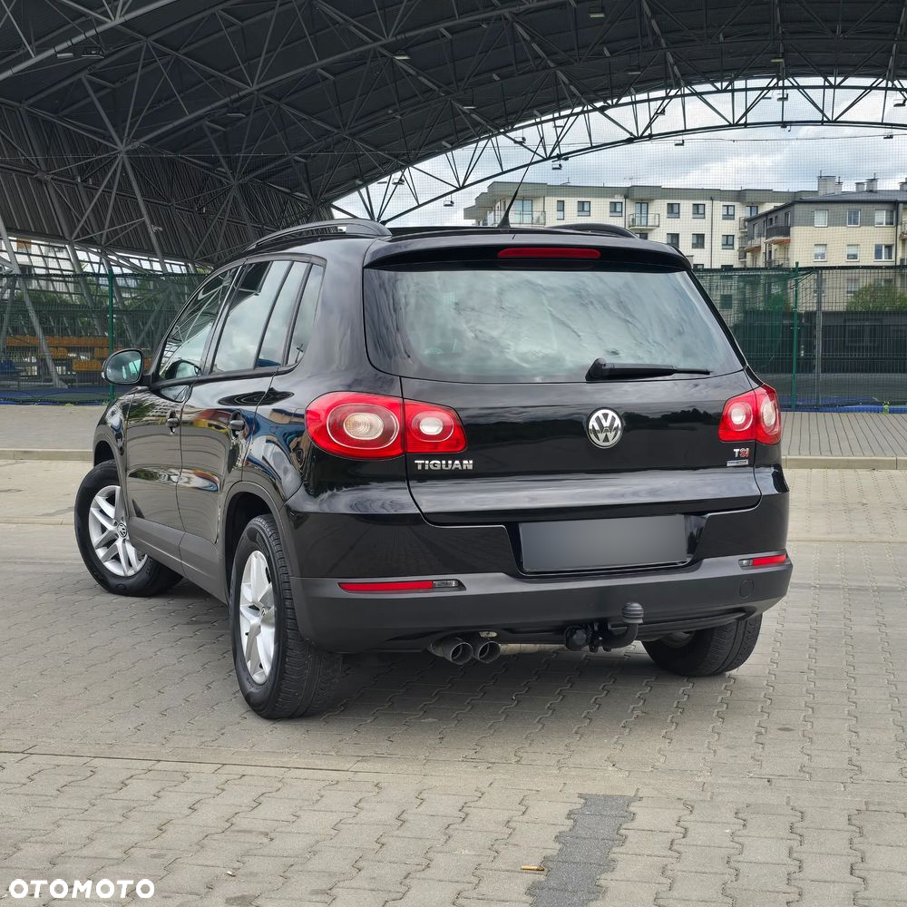 Volkswagen Tiguan - 15