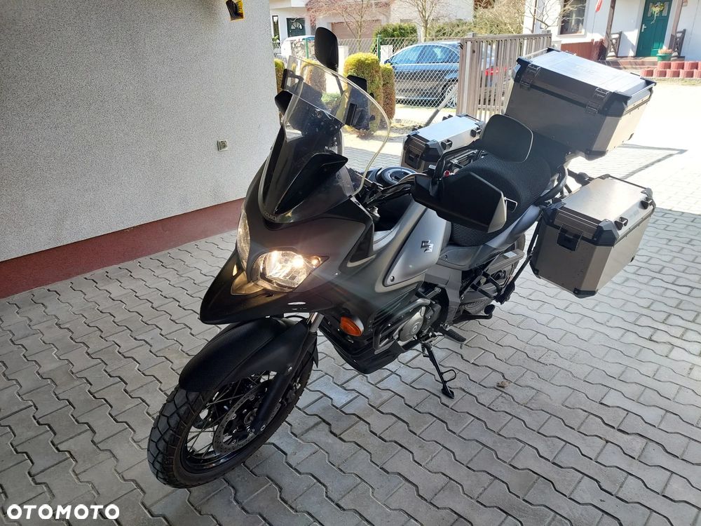 Suzuki V-STROM - 20