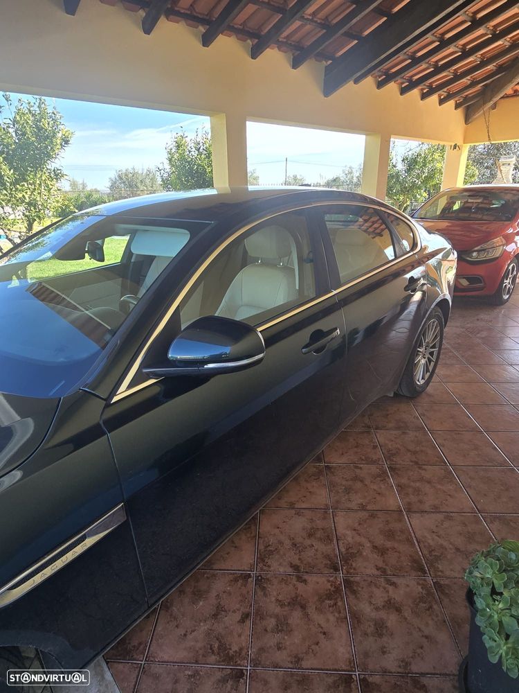 Jaguar XF 2.0 D Prestige - 7