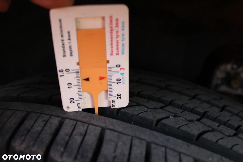 Suzuki Grand Vitara 2.4 Comfort Limited - 16