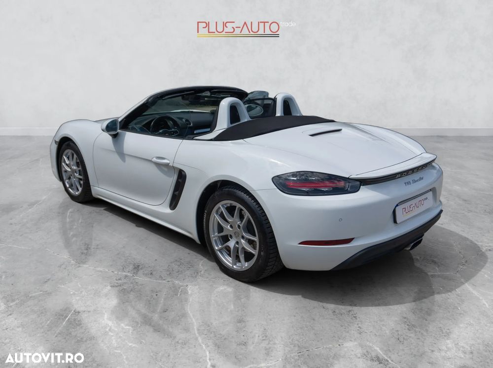 Porsche Boxster 718 PDK - 4