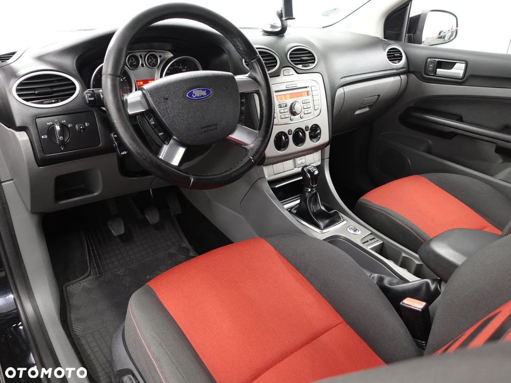 Ford Focus - 20