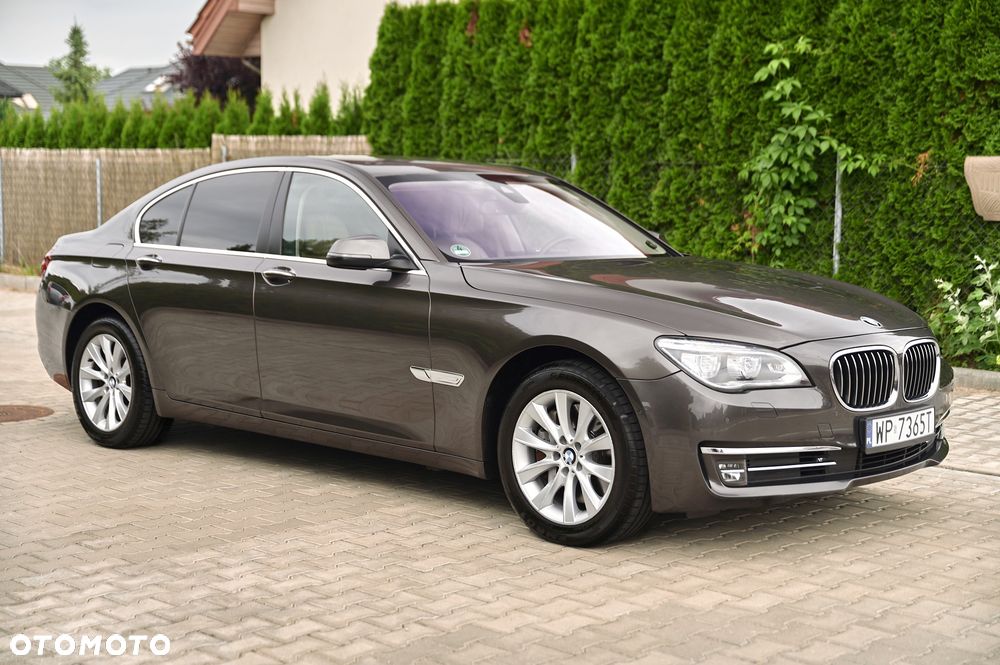 BMW Seria 7 750d xDrive Blue Performance Edition Exclusive - 14