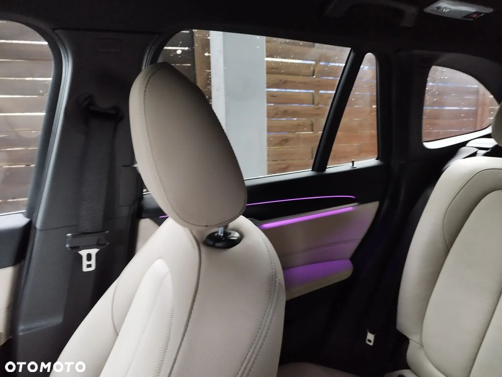 BMW X1 - 15