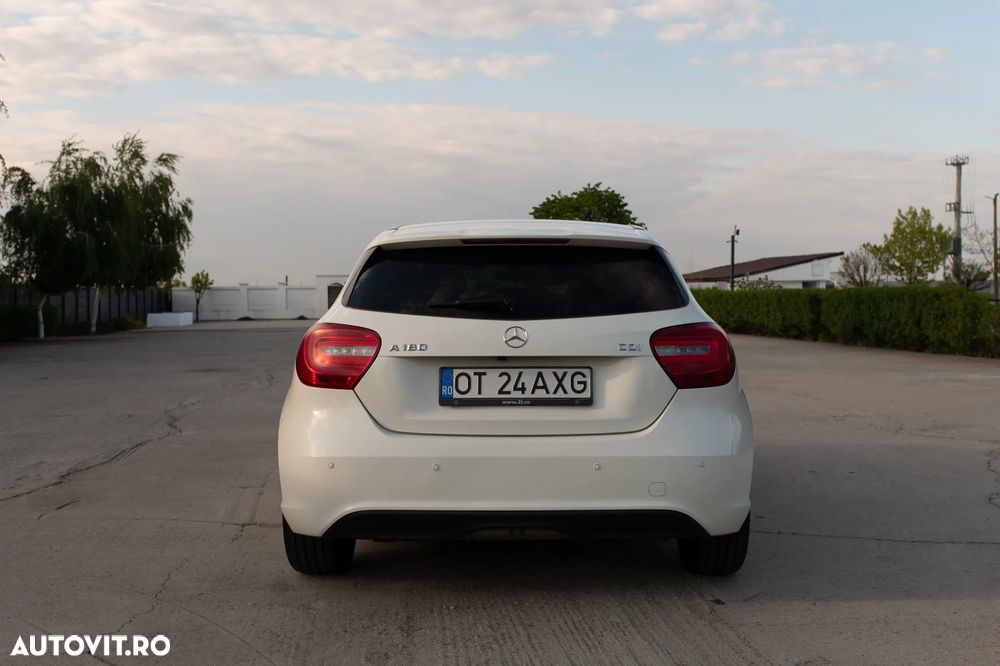 Mercedes-Benz A 180 - 6