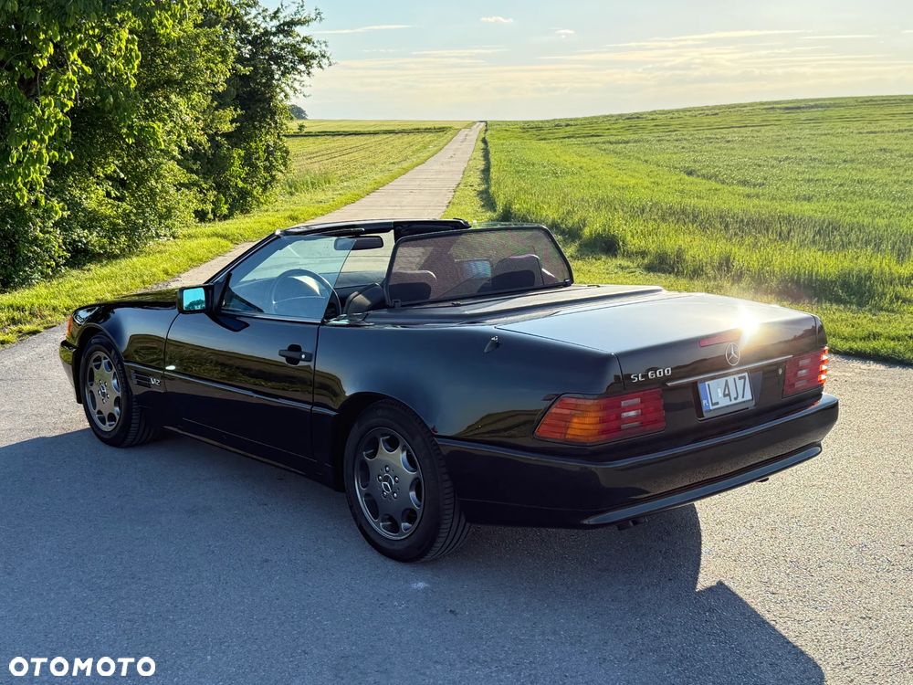 Mercedes-Benz SL 600 - 23
