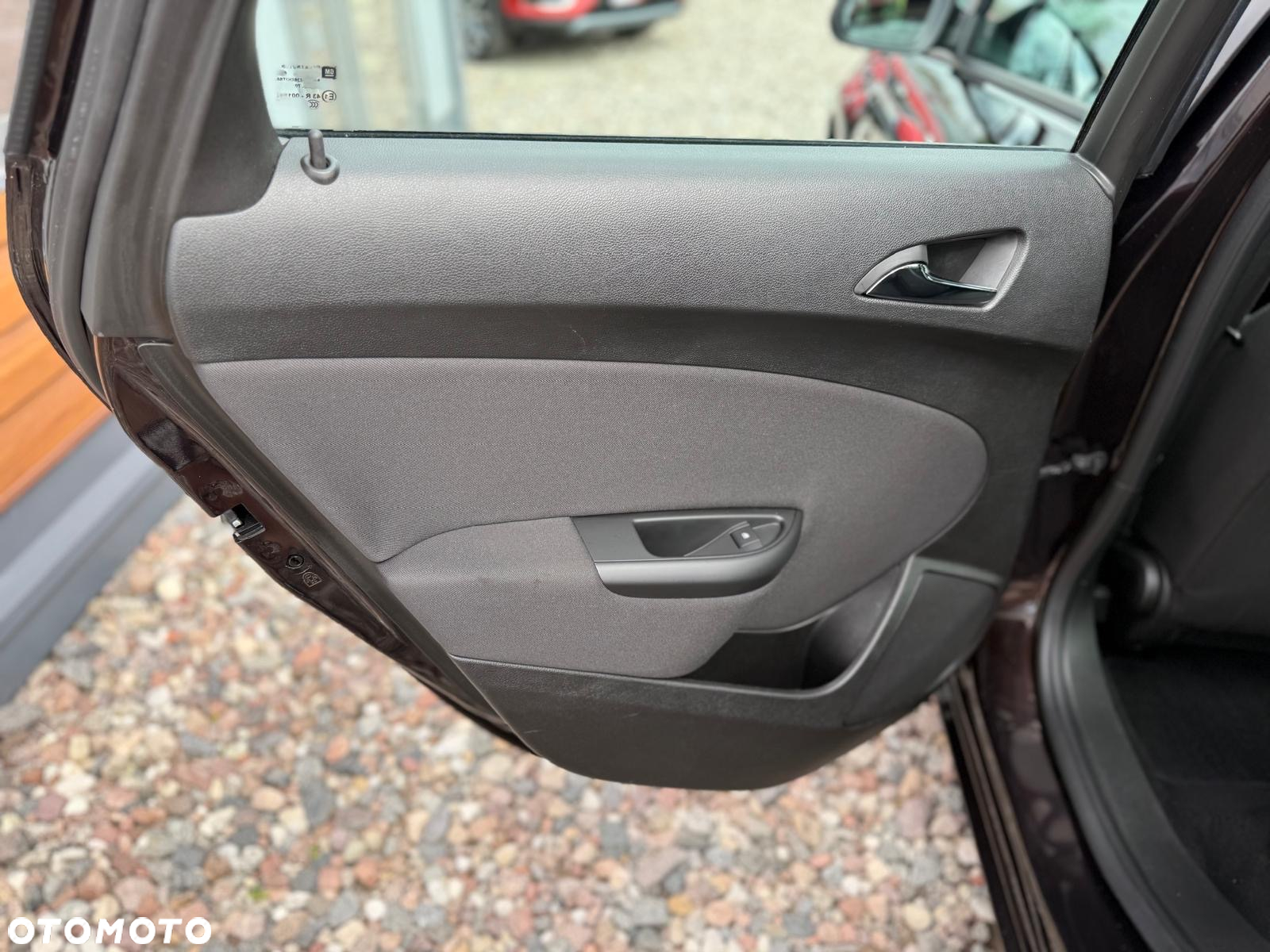 Opel Astra IV 1.7 CDTI Cosmo - 15