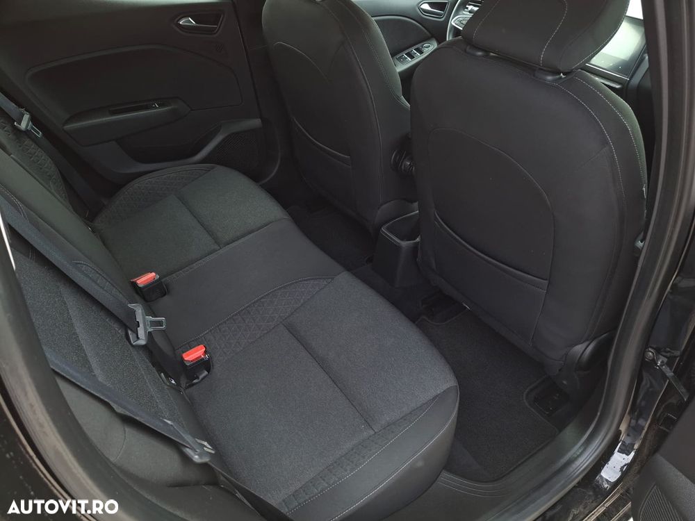 Renault Clio - 13