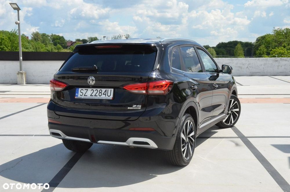 MG ZS 1.5 HEV+ Exclusive - 17