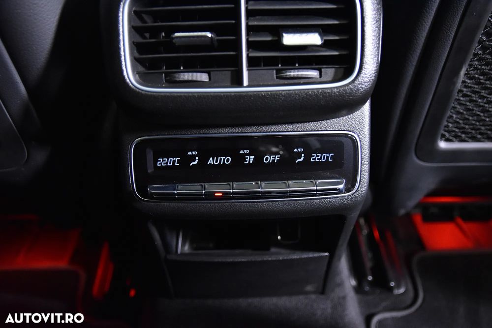 Mercedes-Benz GLE Coupe 350 de 4Matic 9G-TRONIC AMG Line - 25