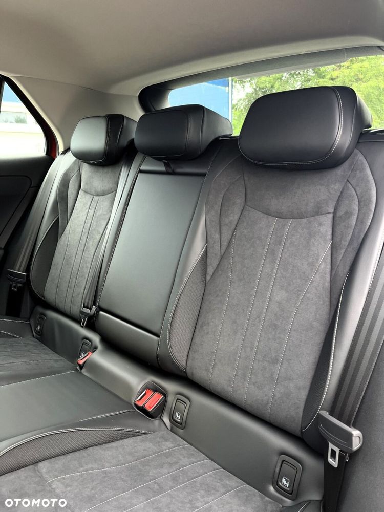 Volkswagen T-Roc 1.5 eTSI Style DSG - 28