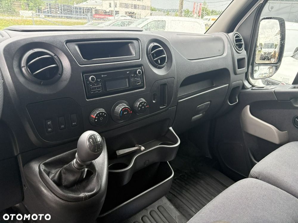 Renault Master - 9