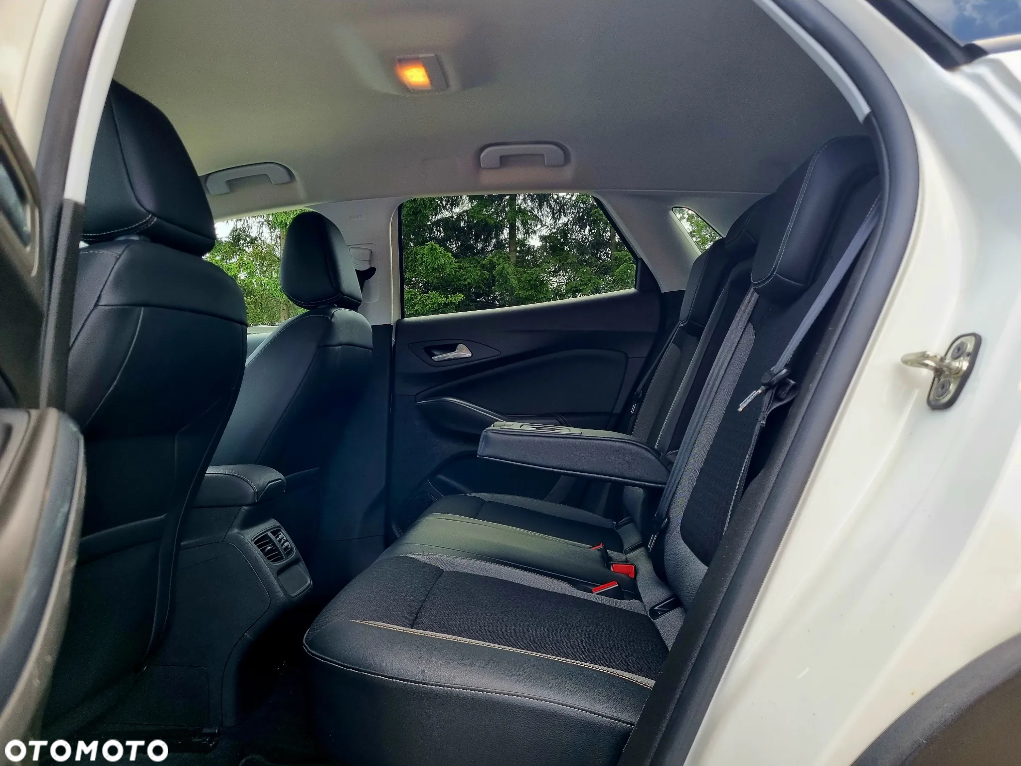 Opel Grandland X 1.2 Start/Stop Automatik Edition - 10