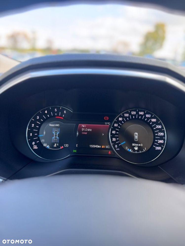 Ford Edge - 28
