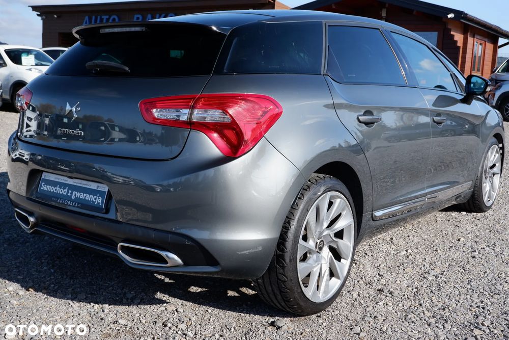 Citroën DS5 HDi 165 SportChic - 32