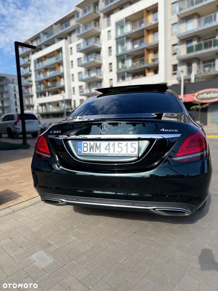 Mercedes-Benz C-Class 2019 photo 3