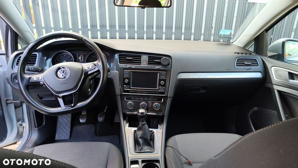 Volkswagen Golf 1.4 TSI BMT City - 17