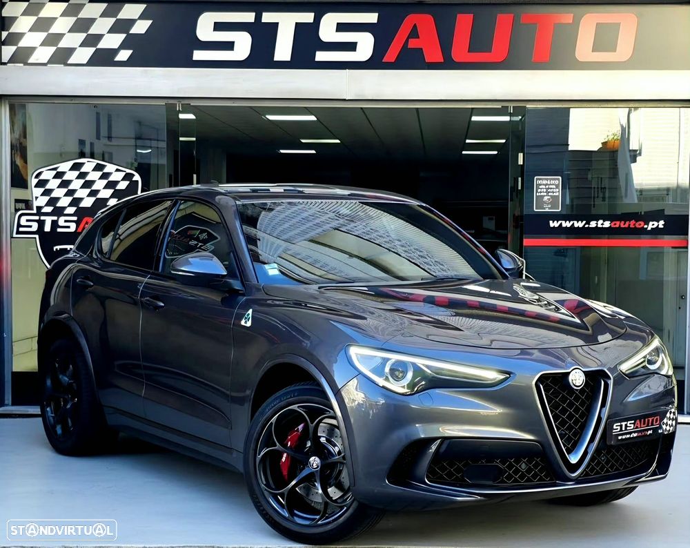Alfa Romeo Stelvio V6 2.9 Bi-Turbo AT8-Q4 Quadrifoglio - 12