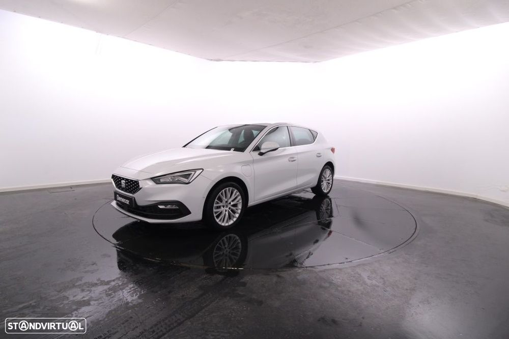 SEAT Leon 1.4 e-Hybrid Xcellence DSG - 1