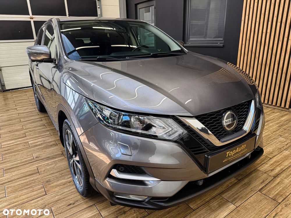 Nissan Qashqai 1.3 DIG-T N-Connecta DCT - 4