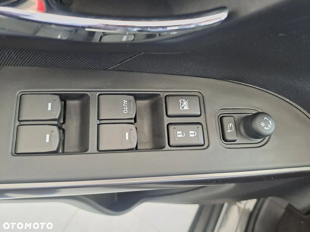 Suzuki SX4 S-Cross 1.5 DualJet Hybrid Premium Plus SP AGS - 14