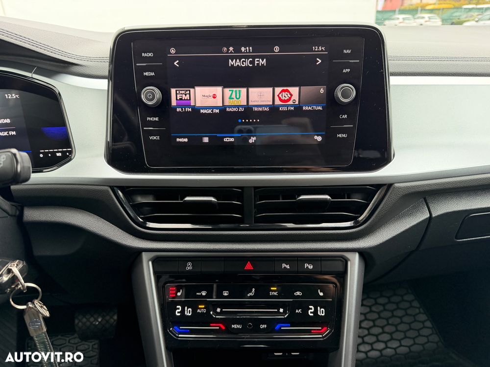 Volkswagen T-Roc 1.5 TSI DSG Life - 13