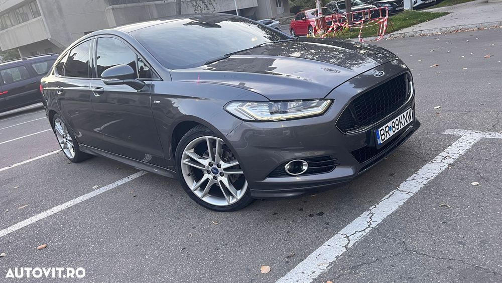 Ford Mondeo 2.0 TDCI PowerShift ST Line High - 4