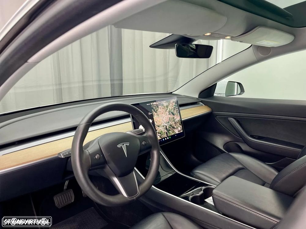 Tesla Model 3 Standard Range Plus RWD - 18