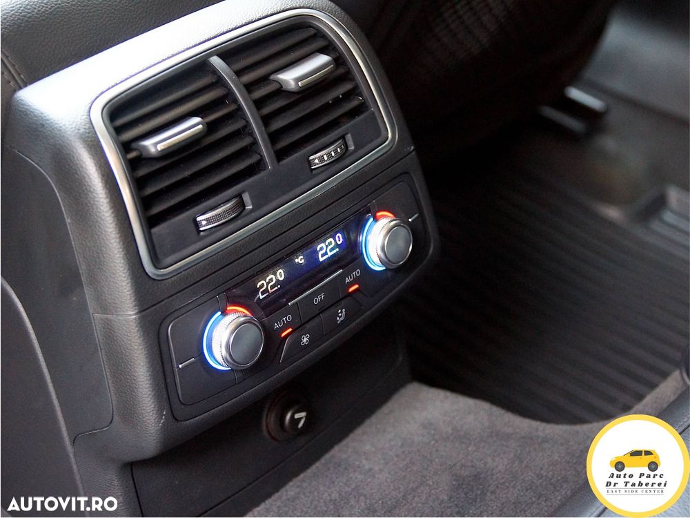 Audi A6 Allroad - 33