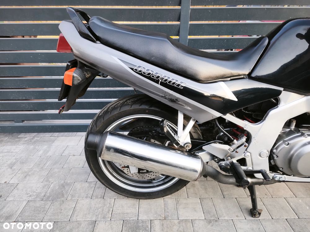 Suzuki GS - 8