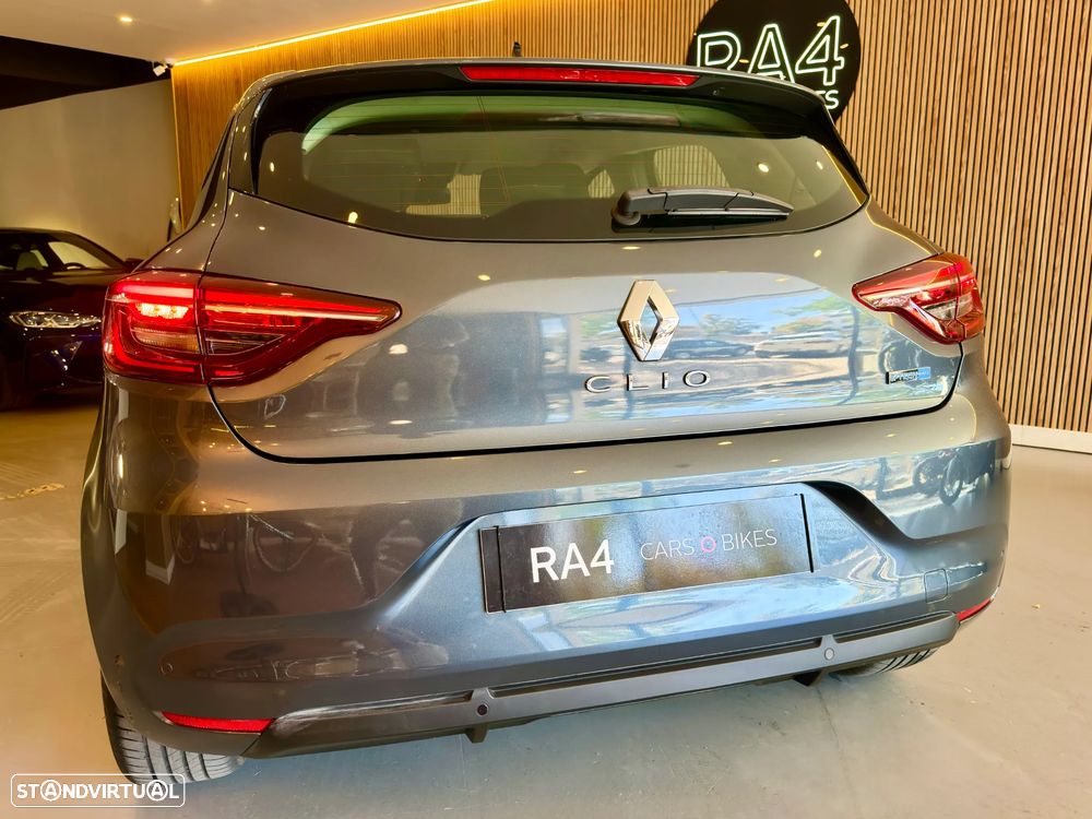 Renault Clio 1.6 E-Tech Edition One - 16