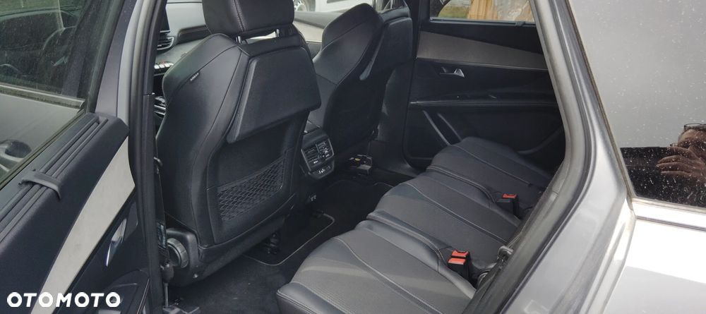Peugeot 5008 PureTech 130 EAT8 Stop & Start GT - 6
