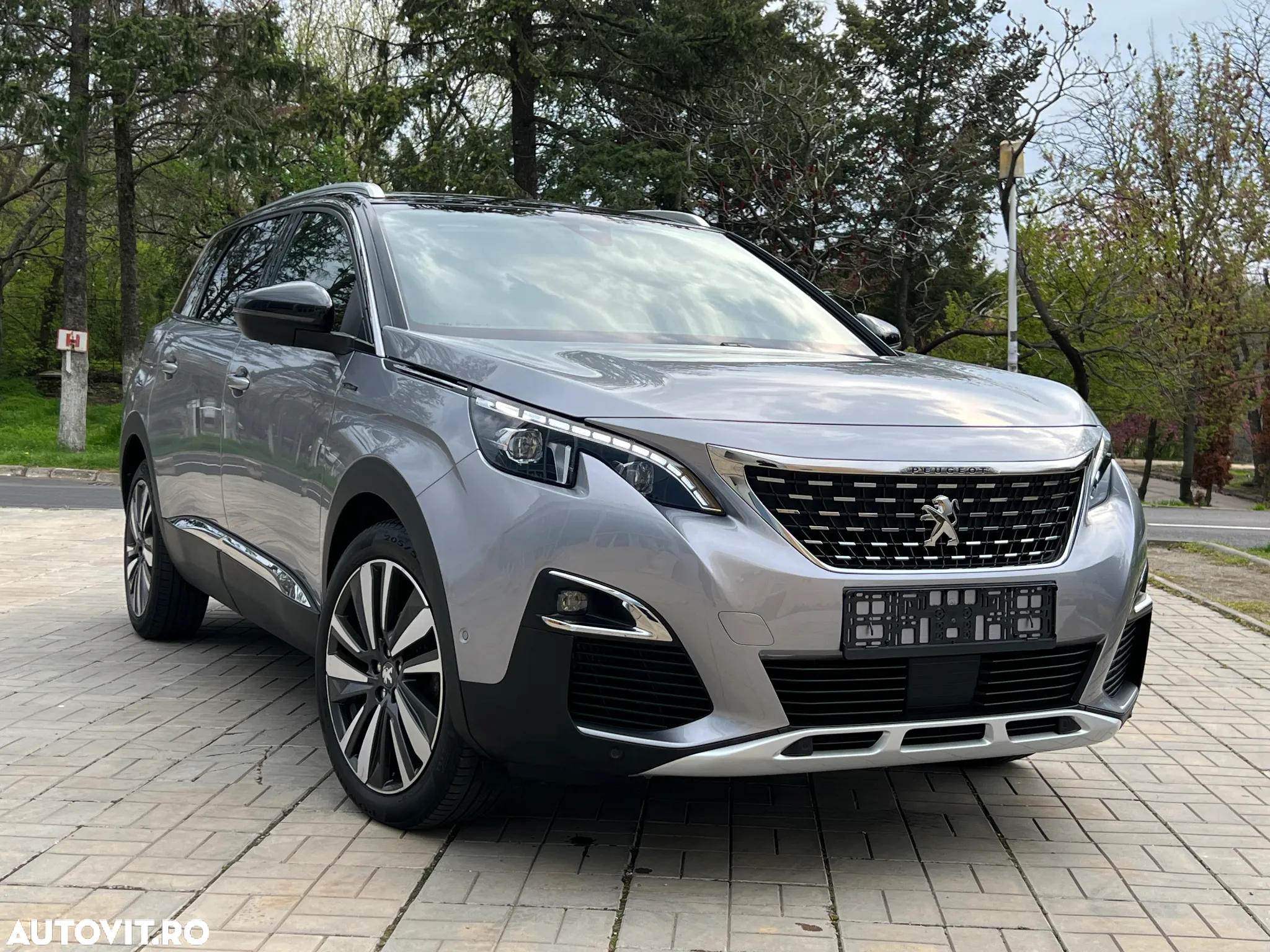 Peugeot 5008 1.5 BlueHDI s&s EAT8 GT-Line - 10